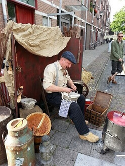 Kastanjepoffer huren © www.oudhollandsentertainment.nl