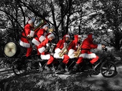 Kerst Fietsorkest © www.kerst-entertainers.nl