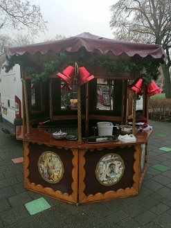 8 hoekige Poffertjeskraam © www.oudhollandsentertainment.nl